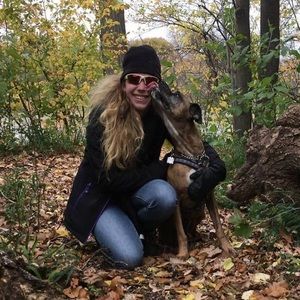 Meet your Posher, Lori